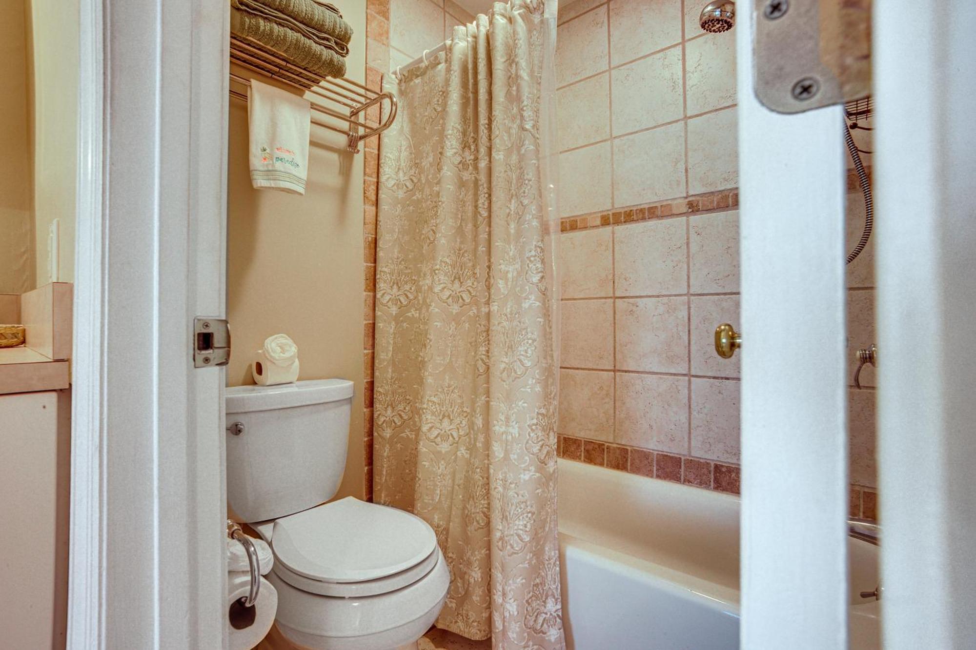 Harbor Island Condo With Deck - Steps To Beach! Oceanmarsh Subdivision 외부 사진